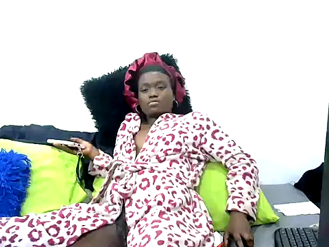 Snapshot of DarkLaddy chatting on October 2025 03:29:02 AM DarkLaddy online show from October 2025 03:29:02 AM