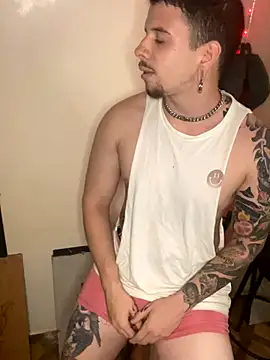 Snapshot of BFucker66 chatting on October 2025 12:43:01 AM BFucker66 online show from October 2025 12:43:01 AM