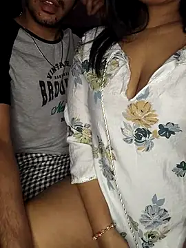 Snapshot of Dark_Chocoxxx chatting on November 2025 03:54:02 PM Dark Chocoxxx online show from November 2025 03:54:02 PM