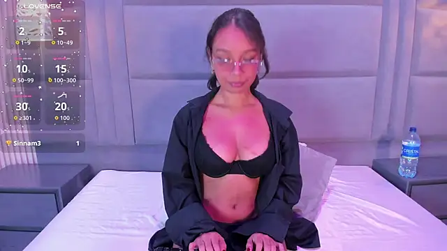 AliceJackkson online show from October 2025 11:35:01 AM