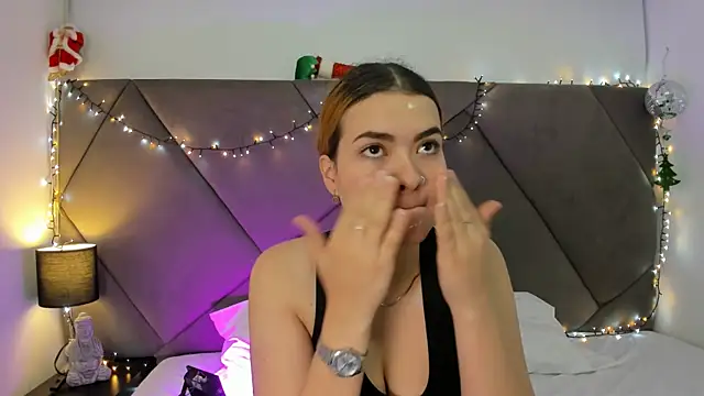 Snapshot of abby_murphy chatting on December 2025 12:05:01 AM abby murphy online show from December 2025 12:05:01 AM