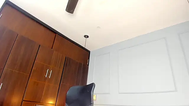 Snapshot of Rose_monroee chatting on October 2025 07:51:01 PM Rose monroee online show from October 2025 07:51:01 PM