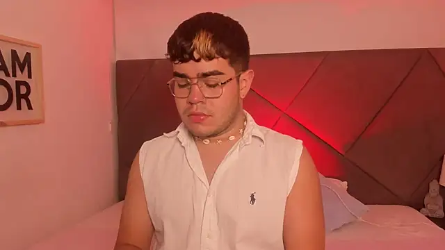 Snapshot of thiago_occonor chatting on November 2025 12:37:02 PM thiago occonor online show from November 2025 12:37:02 PM