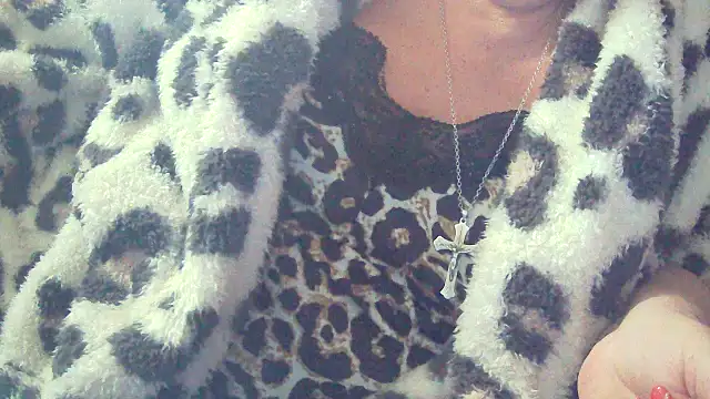 Snapshot of Playful_MILF_Demi chatting on February 2026 11:07:01 AM Playful MILF Demi online show from February 2026 11:07:01 AM