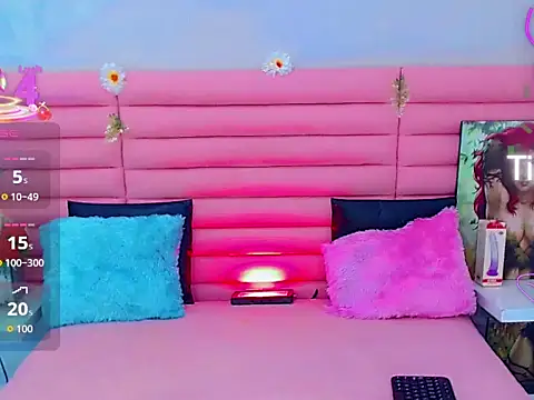 Snapshot of miss_dania75 chatting on November 2025 04:25:01 PM miss dania75 online show from November 2025 04:25:01 PM