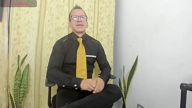  axelking  online show from June 2026 11:35:02 AM