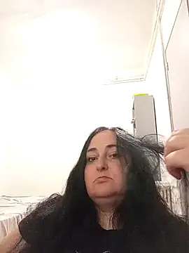 Snapshot of Bella_862 chatting on October 2025 06:24:01 PM Bella 862 online show from October 2025 06:24:01 PM