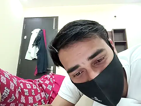 Snapshot of horny_milf_couple chatting on October 2025 06:07:02 PM horny milf couple online show from October 2025 06:07:02 PM