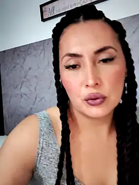 Nina-Velour online show from October 2025 11:36:02 PM