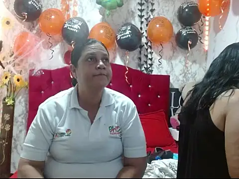 DannaLanegra2 online show from October 2025 05:14:02 PM