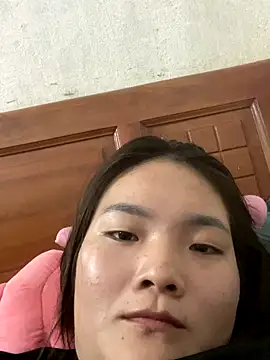 Snapshot of Beautiful-light22 chatting on October 2025 02:14:02 PM Beautiful-light22 online show from October 2025 02:14:02 PM