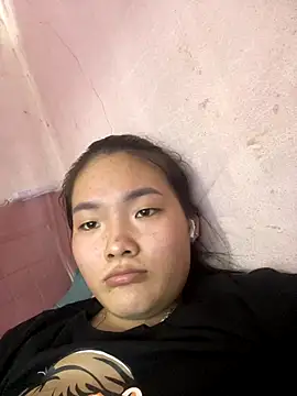 Snapshot of Beautiful-light22 chatting on October 2025 12:13:02 PM Beautiful-light22 online show from October 2025 12:13:02 PM