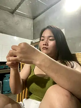 Snapshot of Beautiful-light22 chatting on October 2025 01:01:01 PM Beautiful-light22 online show from October 2025 01:01:01 PM