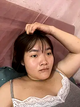 Snapshot of Beautiful-light22 chatting on October 2025 12:00:01 AM Beautiful-light22 online show from October 2025 12:00:01 AM