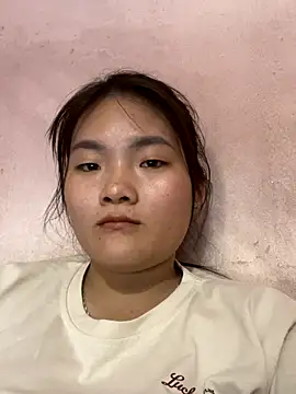 Snapshot of Beautiful-light22 chatting on October 2025 05:51:01 AM Beautiful-light22 online show from October 2025 05:51:01 AM