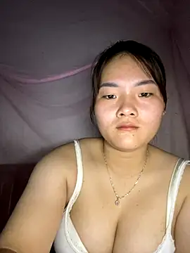 Snapshot of Beautiful-light22 chatting on November 2025 01:11:01 AM Beautiful-light22 online show from November 2025 01:11:01 AM