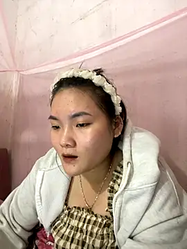 Snapshot of Beautiful-light22 chatting on November 2025 12:31:02 PM Beautiful-light22 online show from November 2025 12:31:02 PM