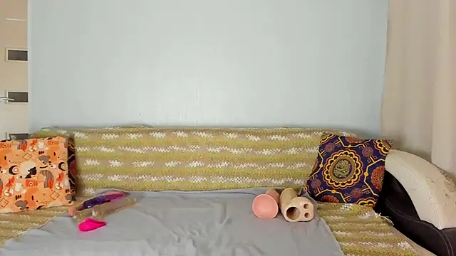 Amalia Mio online show from November 2025 08:07:01 AM