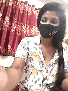 Snapshot of Queen-Any chatting on October 2025 05:24:02 PM Queen-Any online show from October 2025 05:24:02 PM