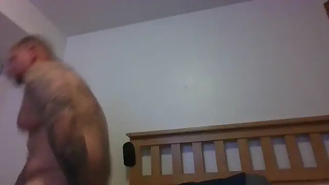 Snapshot of Bighen511@xh chatting on October 2025 01:17:01 AM Bighen511xh online show from October 2025 01:17:01 AM