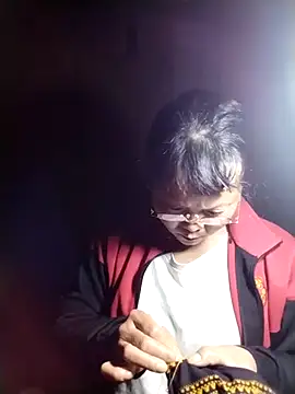 Snapshot of sumaybae chatting on November 2025 01:33:01 PM sumaybae online show from November 2025 01:33:01 PM