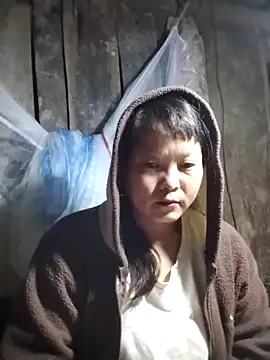 Snapshot of sumaybae chatting on December 2025 08:17:01 PM sumaybae online show from December 2025 08:17:01 PM