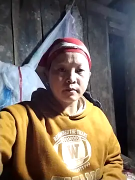 Snapshot of sumaybae chatting on December 2025 11:47:01 AM sumaybae online show from December 2025 11:47:01 AM