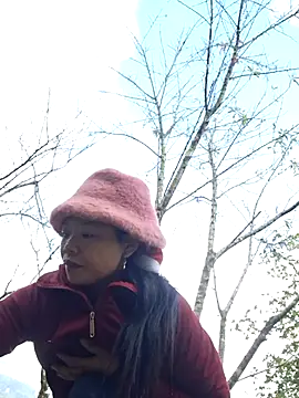 miomio-12 online show from October 2025 02:26:01 AM