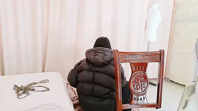 Snapshot of CCOO520 chatting on December 2025 05:24:01 AM CCOO520 online show from December 2025 05:24:01 AM