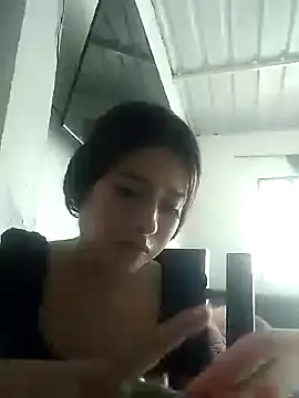Snapshot of Pussybela chatting on October 2025 01:41:01 PM Pussybela online show from October 2025 01:41:01 PM