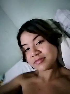 Snapshot of malu5672gb chatting on October 2025 04:54:01 AM malu5672gb online show from October 2025 04:54:01 AM