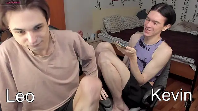 Snapshot of twink_boysss chatting on October 2025 02:38:01 PM twink boysss online show from October 2025 02:38:01 PM