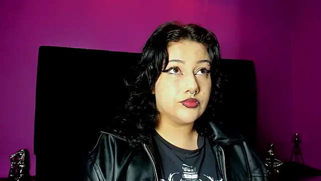 Snapshot of SabbathSinclair chatting on October 2025 11:31:02 AM SabbathSinclair online show from October 2025 11:31:02 AM