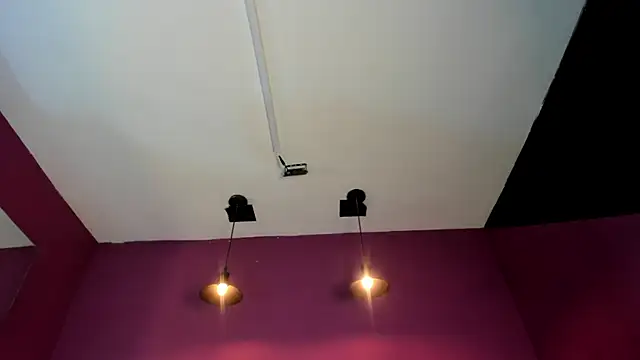 Snapshot of SabbathSinclair chatting on November 2025 11:57:02 AM SabbathSinclair online show from November 2025 11:57:02 AM