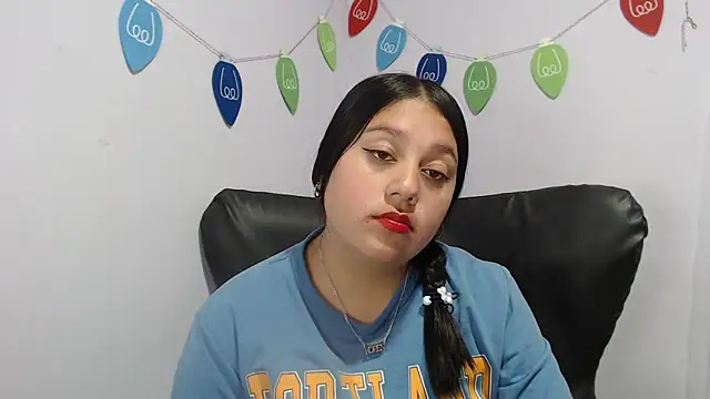 Snapshot of KOREN_JALAA chatting on December 2024 11:46:02 PM KOREN JALAA online show from December 2024 11:46:02 PM