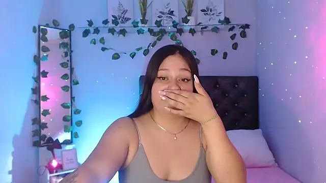 Snapshot of KOREN_JALAA chatting on January 2025 05:51:01 PM KOREN JALAA online show from January 2025 05:51:01 PM