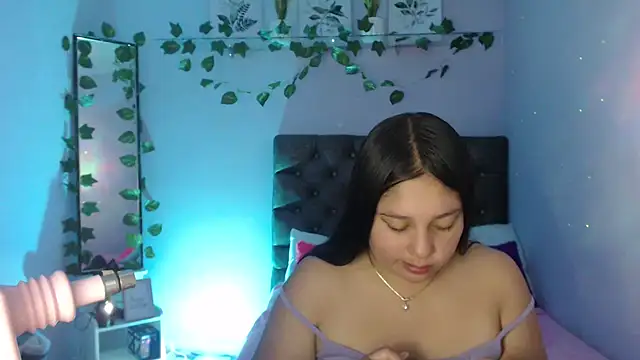 Snapshot of KOREN_JALAA chatting on January 2025 04:58:02 PM KOREN JALAA online show from January 2025 04:58:02 PM