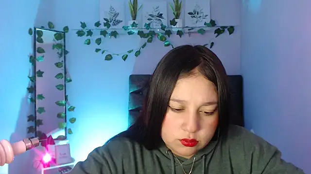 Snapshot of KOREN_JALAA chatting on February 2025 09:29:01 PM KOREN JALAA online show from February 2025 09:29:01 PM