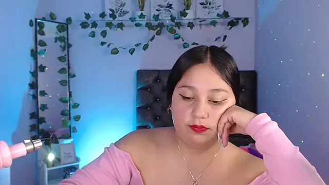 Snapshot of KOREN_JALAA chatting on February 2025 11:48:01 PM KOREN JALAA online show from February 2025 11:48:01 PM