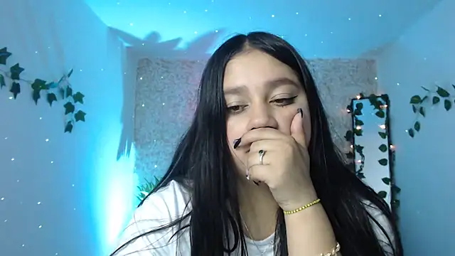 Snapshot of KOREN_JALAA chatting on March 2025 10:21:01 PM KOREN JALAA online show from March 2025 10:21:01 PM