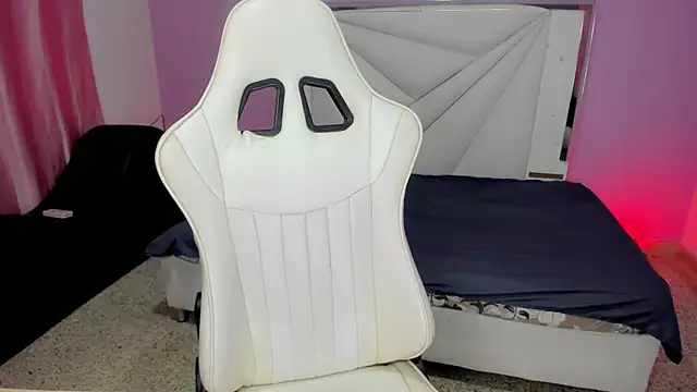 cielooo  online show from November 2025 08:40:02 PM