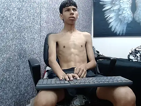 Snapshot of sexyboys_cutex18 chatting on October 2025 06:17:02 PM sexyboys cutex18 online show from October 2025 06:17:02 PM