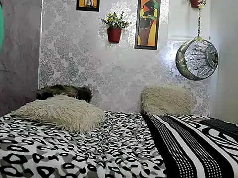 Snapshot of sexyboys_cutex18 chatting on November 2025 08:21:02 PM sexyboys cutex18 online show from November 2025 08:21:02 PM