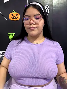 Snapshot of GabrielleMarsh1 chatting on October 2025 02:04:02 AM GabrielleMarsh1 online show from October 2025 02:04:02 AM