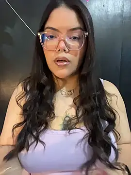 Snapshot of GabrielleMarsh1 chatting on November 2025 02:21:01 AM GabrielleMarsh1 online show from November 2025 02:21:01 AM