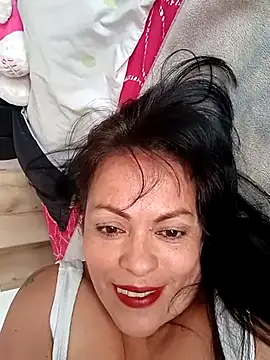 Snapshot of Lucia-Naughty chatting on October 2025 09:01:01 PM Lucia-Naughty online show from October 2025 09:01:01 PM