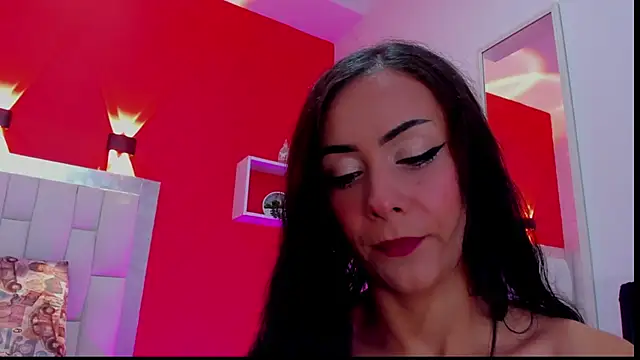 Snapshot of Cameron_naughty chatting on October 2025 11:29:01 AM Cameron naughty online show from October 2025 11:29:01 AM