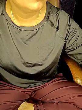 Snapshot of Kittibhabhi-9 chatting on October 2025 05:39:02 AM Kittibhabhi-9 online show from October 2025 05:39:02 AM