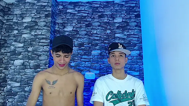 Snapshot of THE_HOT_BOYS_23 chatting on October 2025 11:24:02 PM THE HOT BOYS 23 online show from October 2025 11:24:02 PM