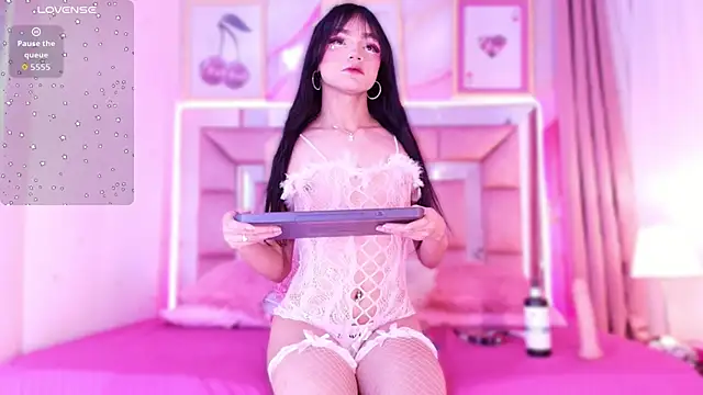 Snapshot of Nefera_Noxx chatting on March 2026 03:56:02 AM Nefera Noxx online show from March 2026 03:56:02 AM